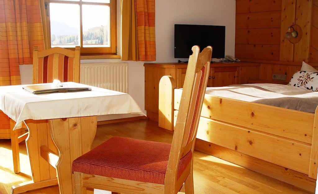 Hotel Garni Apart Elfriede ฟิสส์ ห้อง รูปภาพ