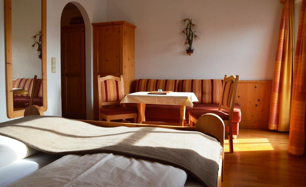 Hotel Garni Apart Elfriede ฟิสส์ ห้อง รูปภาพ