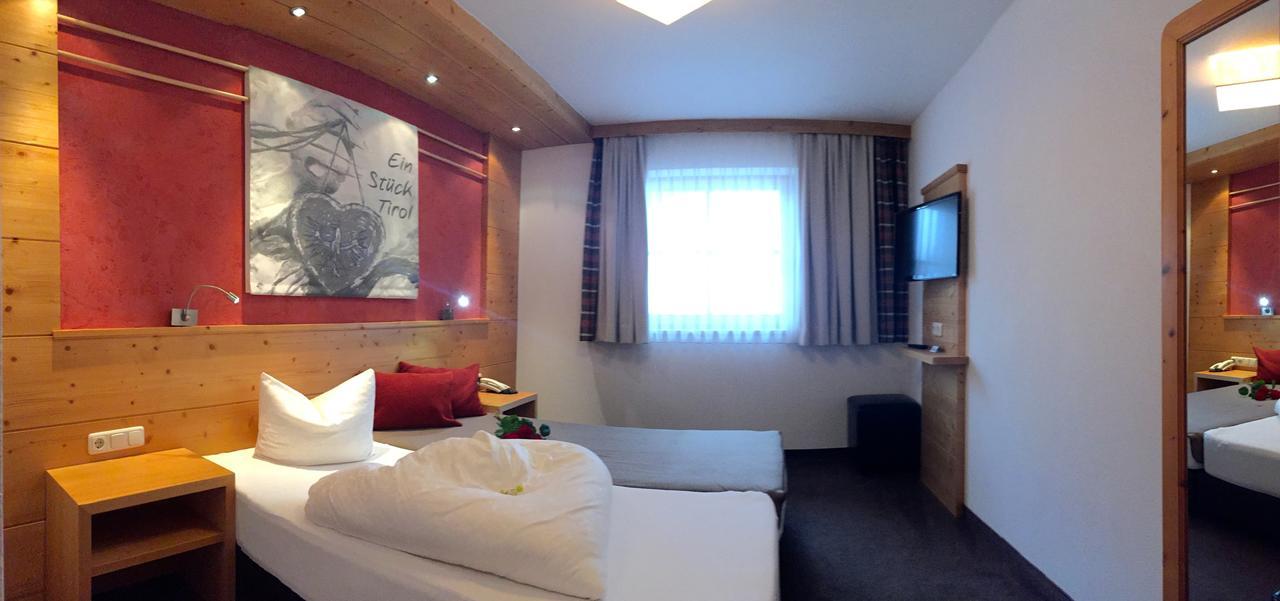 Hotel Garni Apart Elfriede ฟิสส์ ภายนอก รูปภาพ