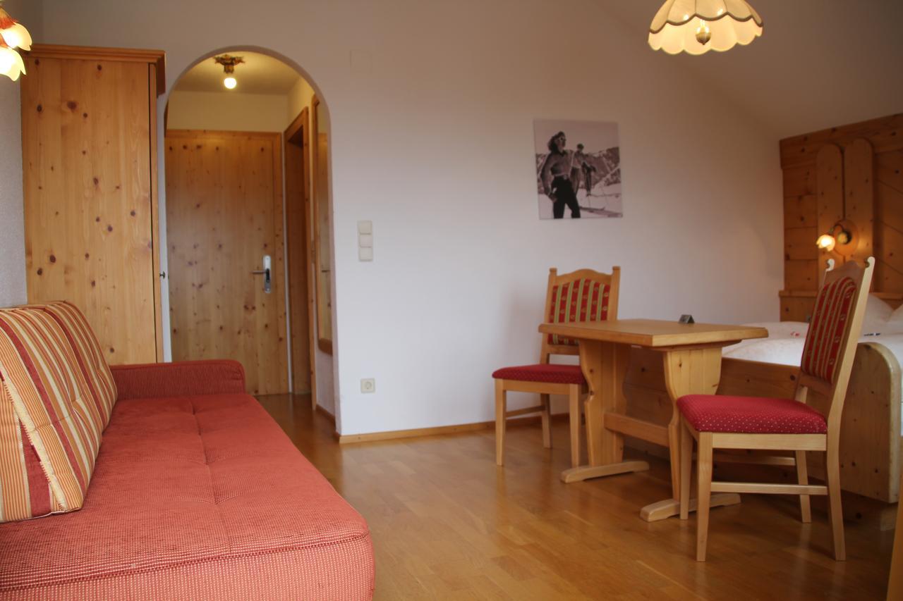 Hotel Garni Apart Elfriede ฟิสส์ ภายนอก รูปภาพ